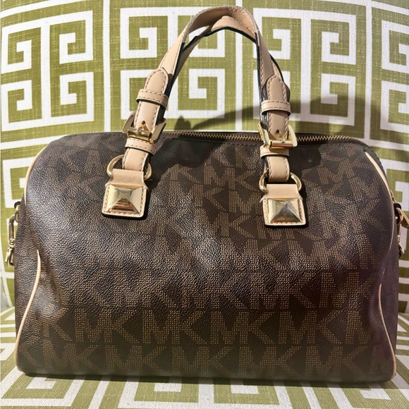 3 PC. MK Signature Coated Canvas Grayson Boston Crossbody, Wallet, & Dust Bag - Picture 10 of 15